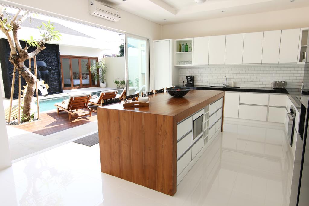Villa Aditi, Sitara Villa Group Seminyak Eksteriør bilde
